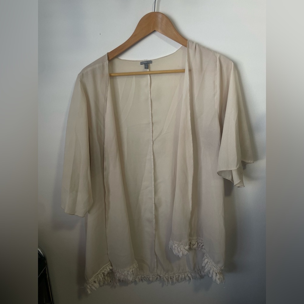 Charlotte Russe Shawl/Cardigan